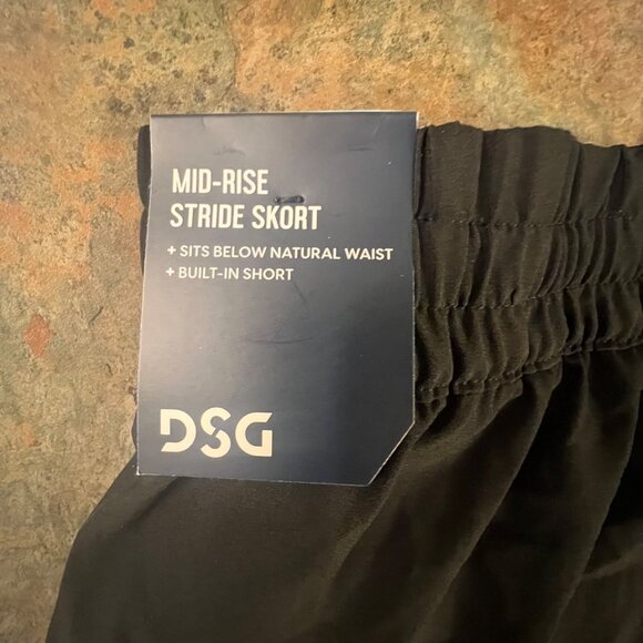 Dsg Mid-Rise Stride Skort With Built-In Shorts, Black, Size‎ Small - Picture 5 of 9